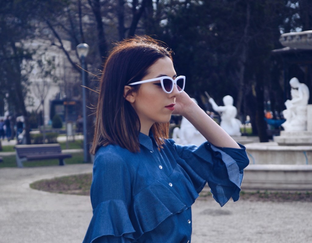 DENIM ON DENIM SPRING LOOK- DIANA&nbsp;FERARIU